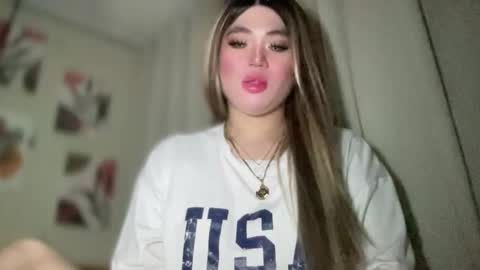 Snapshot of naughtyrosecum chatting on February 4, 6:04 am Rose Wilson online show from February 4, 6:04 am