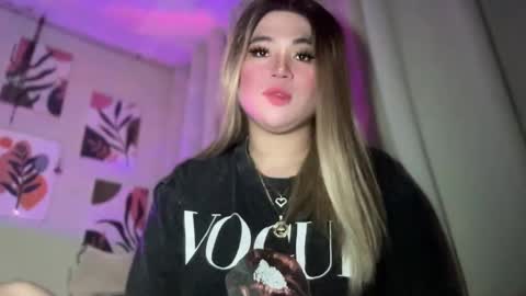 Snapshot of naughtyrosecum chatting on February 6, 3:41 pm Rose Wilson online show from February 6, 3:41 pm