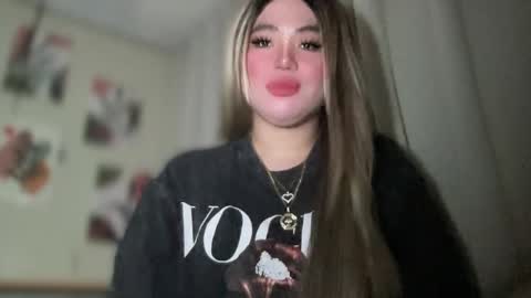 Snapshot of naughtyrosecum chatting on February 8, 1:01 pm Rose Wilson online show from February 8, 1:01 pm