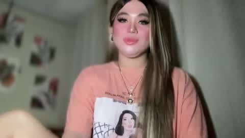 Snapshot of naughtyrosecum chatting on February 23, 12:05 pm Rose Wilson online show from February 23, 12:05 pm