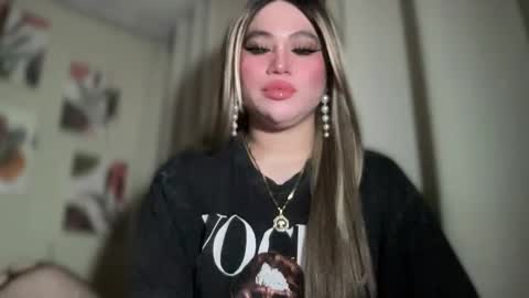 Snapshot of naughtyrosecum chatting on March 7, 2:34 pm Rose Wilson online show from March 7, 2:34 pm