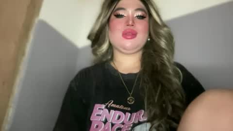 Rose Wilson online show from November 25, 10:59 am