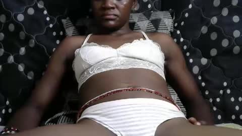 Snapshot of naughtysandra12 chatting on December 4, 4:16 pm naughtysandra12 online show from December 4, 4:16 pm