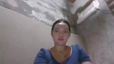 Snapshot of naughtysexykaiz chatting on December 18, 3:01 am naughtysexykaiz online show from December 18, 3:01 am