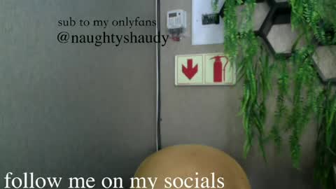 Snapshot of naughtyshaudy chatting on June 22, 10:12 am Naughty Shaudy online show from June 22, 10:12 am