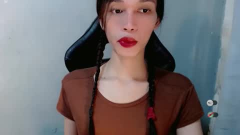 Snapshot of naughtysunshinepinay chatting on September 26, 5:11 am Celine online show from September 26, 5:11 am