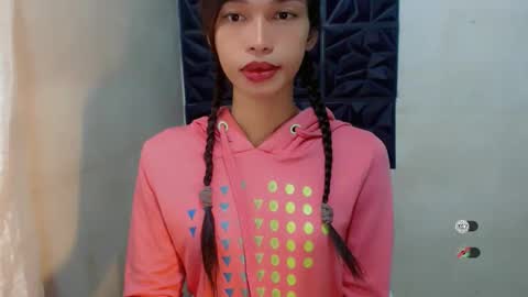 Snapshot of naughtysunshinepinay chatting on October 21, 11:16 pm Celine online show from October 21, 11:16 pm