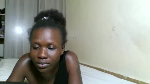 naughtyviv online show from October 15, 10:04 am