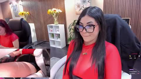 Snapshot of naugthyelli chatting on October 10, 8:30 pm online show from October 10, 8:30 pm