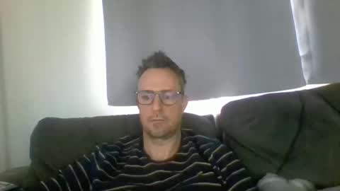 nawtydom1977 online show from November 27, 6:43 pm