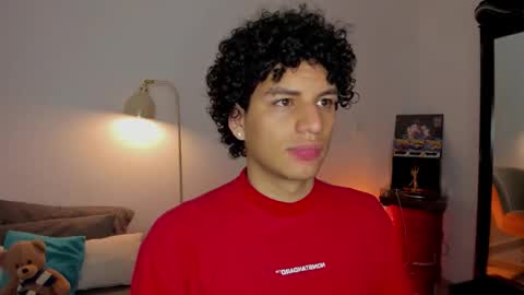 Natan online show from December 17, 1:22 am