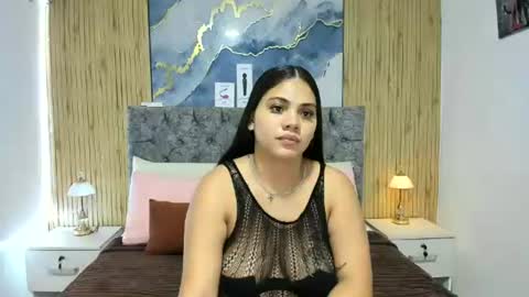 nay_and_aleja online show from July 5, 2:07 am
