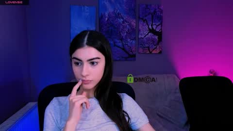 Naya online show from January 12, 10:20 am