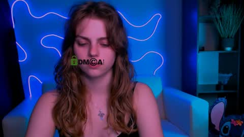 Naya online show from April 8, 7:36 pm