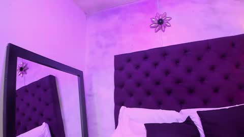 nayara_macherano online show from February 19, 6:00 pm