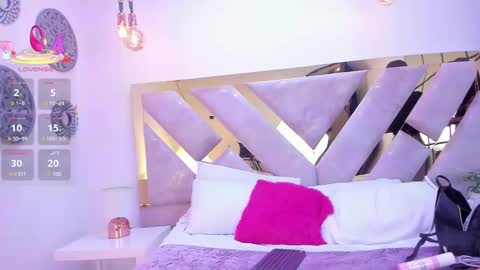 nayara_macherano online show from March 11, 8:41 am