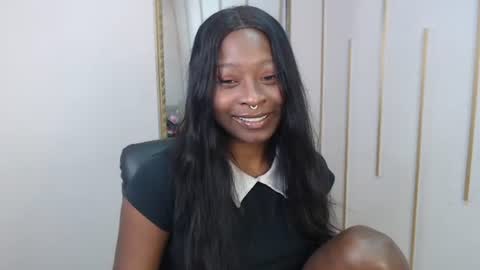 Nayaris 3 online show from July 1, 3:45 pm
