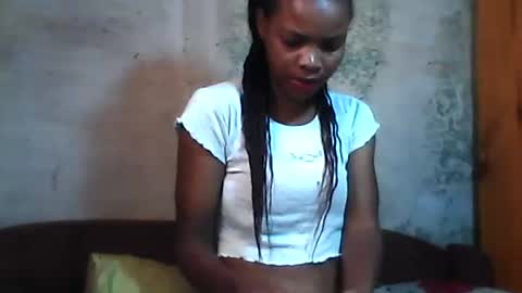 Snapshot of naylah313 chatting on May 20, 7:14 am Nayla online show from May 20, 7:14 am