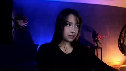 Nefertari online show from February 22, 12:19 pm