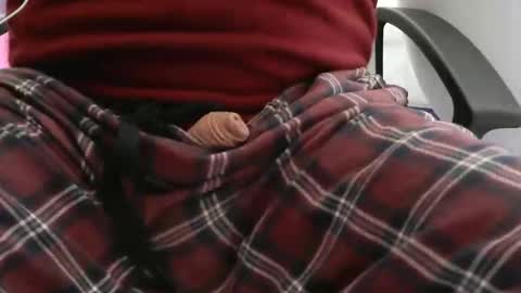 neckk online show from April 21, 9:15 am