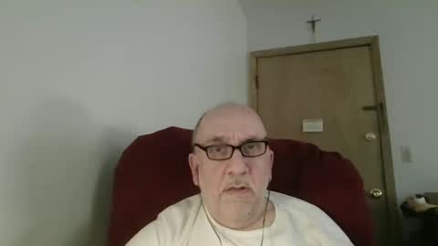 Tom online show from May 14, 11:22 pm