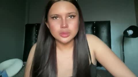 karla online show from March 28, 8:25 am