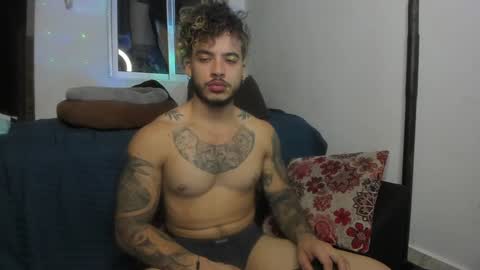 Nei turn green online show from January 12, 11:26 pm