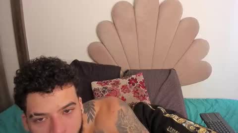 Nei turn green online show from October 3, 3:20 pm