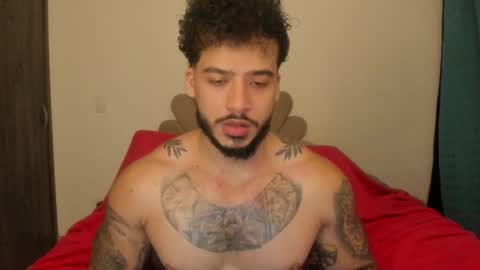 Nei turn green online show from April 9, 3:28 am