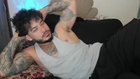 Nei turn green online show from April 21, 1:42 am