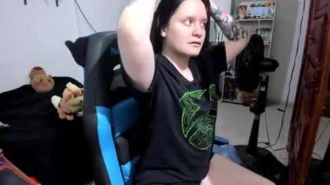 Geek Nicole    im Neeko UwU online show from June 11, 12:03 pm