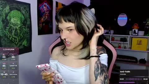 Neena Nyx online show from May 12, 2:08 am