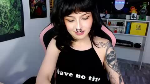 Neena Nyx online show from July 2, 1:05 am