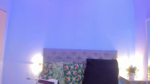 neferet_opal online show from November 29, 10:57 pm