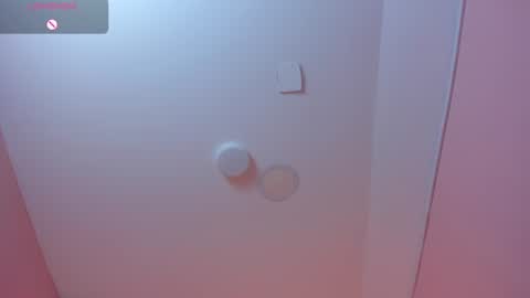 Snapshot of neferet_opal chatting on June 11, 11:47 pm neferet_opal online show from June 11, 11:47 pm