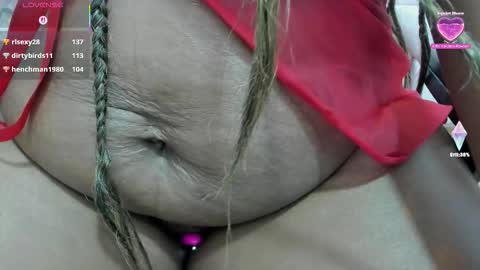 Snapshot of neffertiry_ebonny chatting on September 15, 4:12 am Nefer online show from September 15, 4:12 am