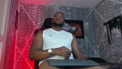 negritomeloso_k18 online show from January 9, 6:31 pm