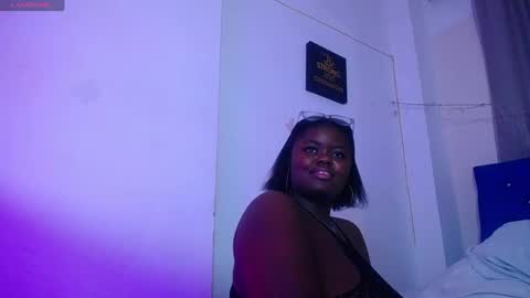  CHIKY  online show from April 21, 1:42 am