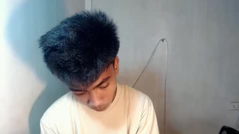 neil_asian69 online show from November 22, 8:35 am