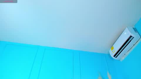 Neill online show from December 20, 9:11 pm