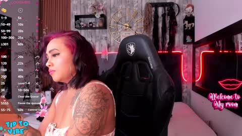 Miah online show from January 4, 2:56 pm