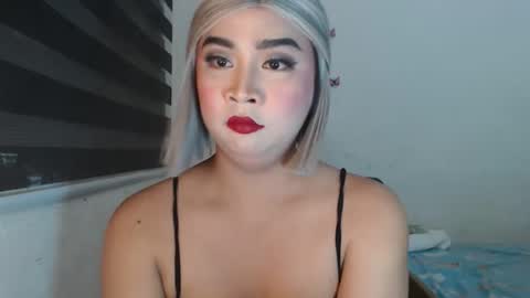 Snapshot of nellathegoodcummer chatting on November 15, 3:52 pm nellathegoodcummer online show from November 15, 3:52 pm