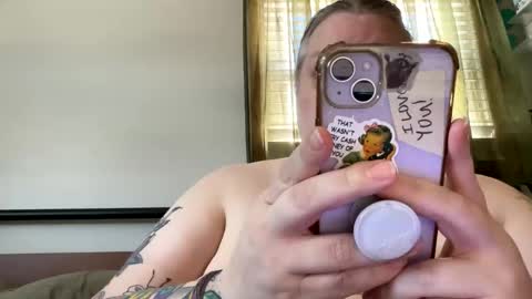 Nellie Atlas online show from December 4, 4:38 pm