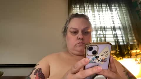 Nellie Atlas online show from April 18, 12:20 pm