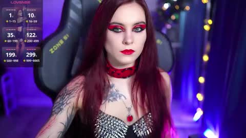    online show from December 4, 2:48 pm