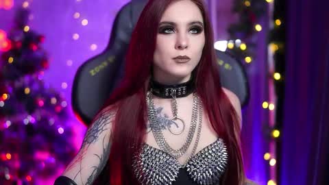    online show from December 16, 12:43 pm