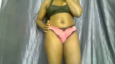 nelly_254 online show from April 23, 10:47 am