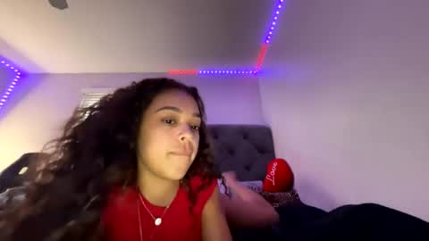 nellybaby0134 online show from July 22, 1:19 am