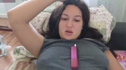 Snapshot of nellyfischer chatting on February 9, 8:33 am Nelly online show from February 9, 8:33 am