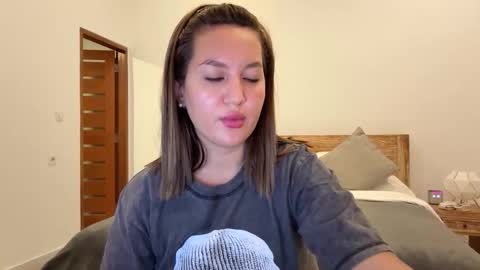 Snapshot of nellyfischer chatting on September 16, 10:16 am Nelly online show from September 16, 10:16 am